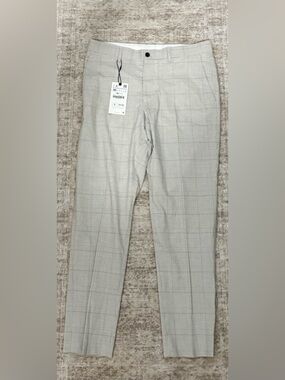 Zara Light Gray Plaid Dress Pants
